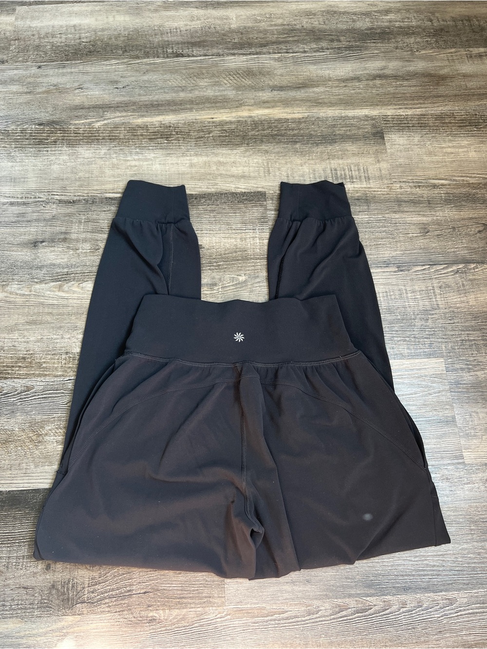 Athleta sz S Salutation jogger black high waist yoga lounge activewear